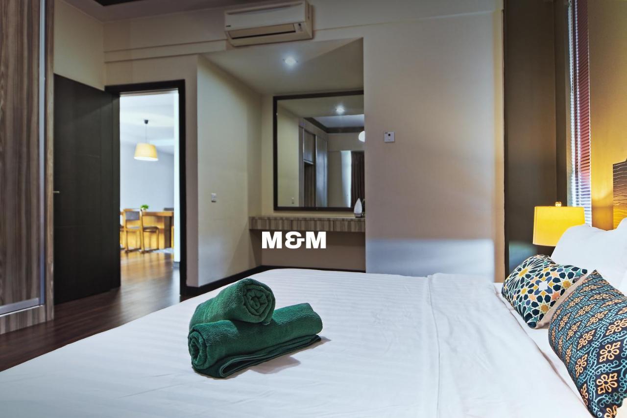 Aa Residen Luxury Condo Homestay 18Mins Walk Tanjung Aru Beach & Golf Course, Not Beach Side Resort 코타키나발루 외부 사진