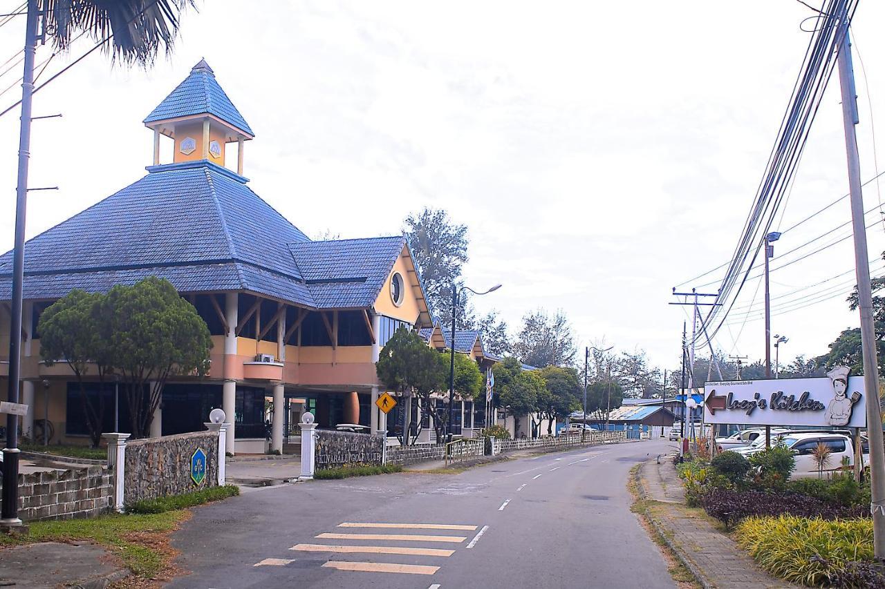 Aa Residen Luxury Condo Homestay 18Mins Walk Tanjung Aru Beach & Golf Course, Not Beach Side Resort 코타키나발루 외부 사진