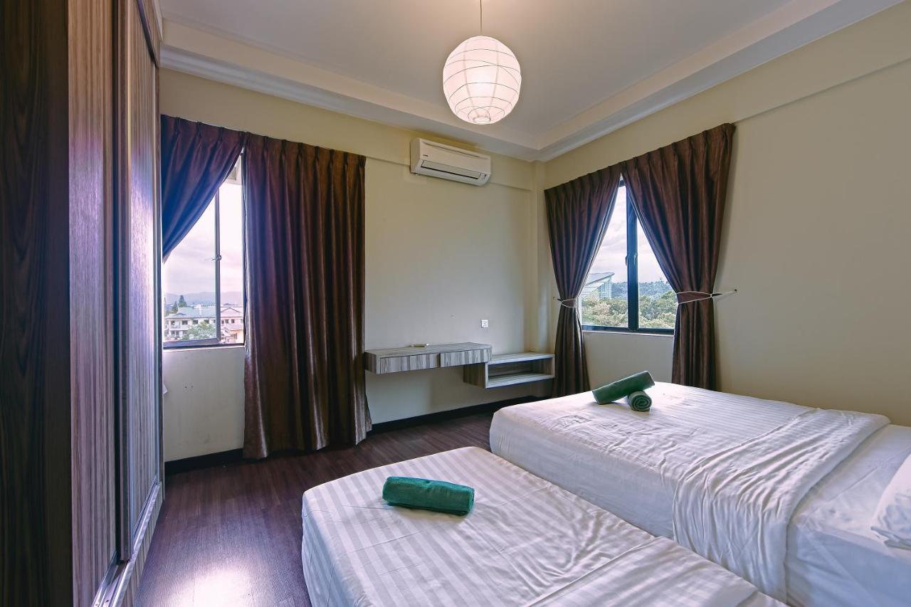 Aa Residen Luxury Condo Homestay 18Mins Walk Tanjung Aru Beach & Golf Course, Not Beach Side Resort 코타키나발루 외부 사진