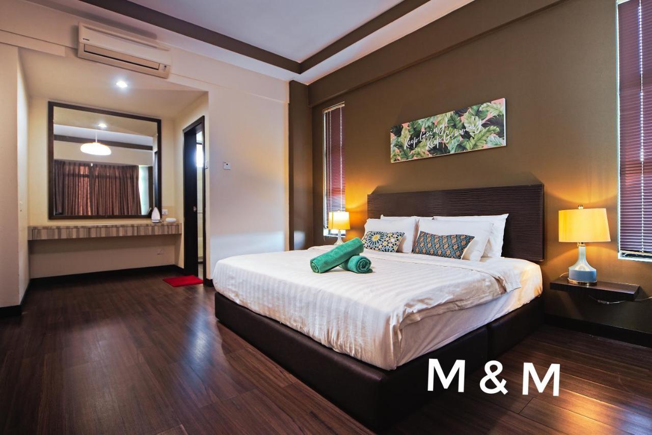 Aa Residen Luxury Condo Homestay 18Mins Walk Tanjung Aru Beach & Golf Course, Not Beach Side Resort 코타키나발루 외부 사진