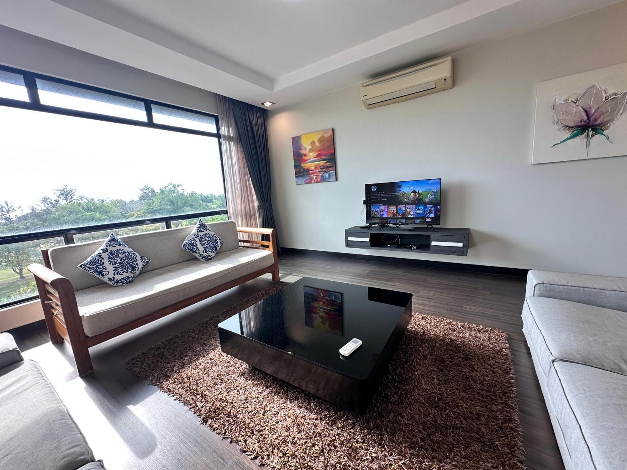 Aa Residen Luxury Condo Homestay 18Mins Walk Tanjung Aru Beach & Golf Course, Not Beach Side Resort 코타키나발루 외부 사진